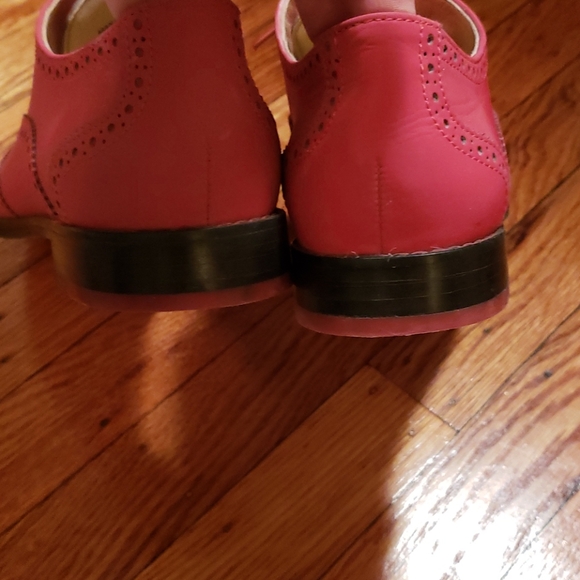 Cole Haan Oxfords made of reflective material - Picture 3 of 4